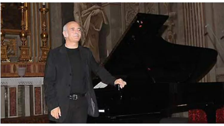 Ο Ludovido Einaudi τον Σεπτέμβριο στο Ηρώδειο