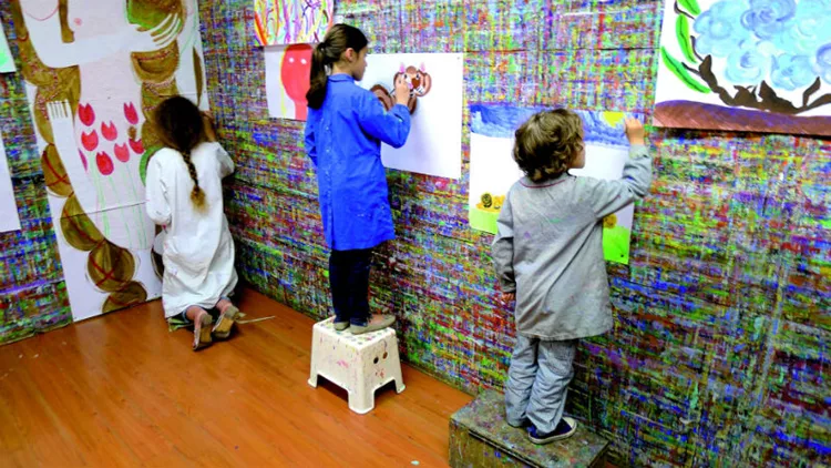 To CineDoc συνεχίζει το αφιέρωμα στην εκπαίδευση