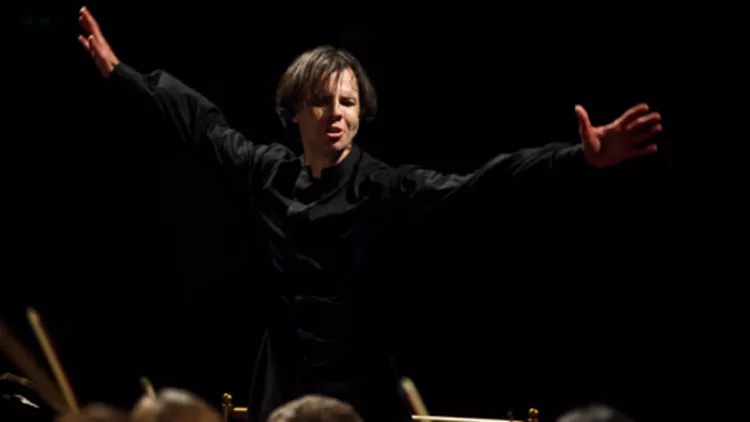 Θεόδωρος Κουρεντζής και MusicAeterna