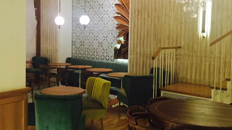 «La Μaison du Grec»: μπιστρό το ελληνικό 