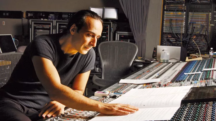 Alexandre Desplat: 9 σάουντρακ που πρέπει ν' ακούσεις 