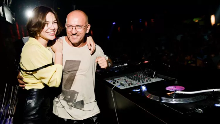 Sven Väth και Nina Kraviz σβήνουν τα δέκα κεράκια του Blend