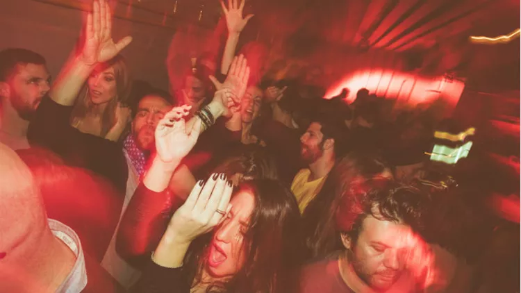Το μέγεθος δεν μετράει στο clubbing