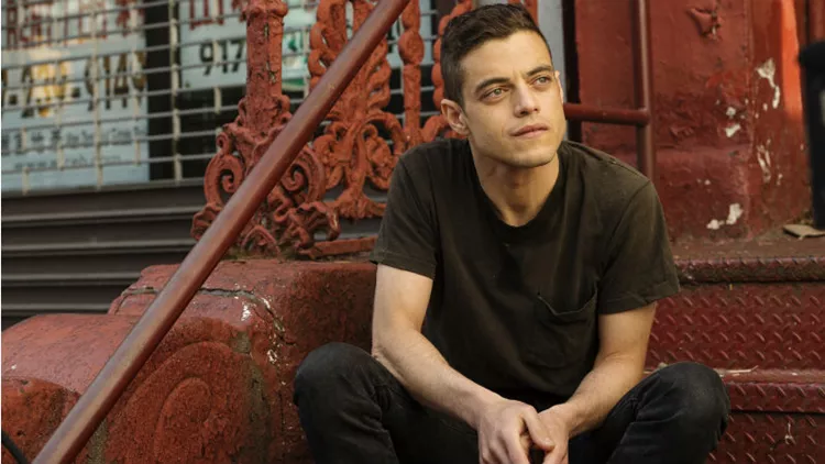 Rami Malek: Ο χάκερ που παραβιάζει το μυαλό και την καρδιά