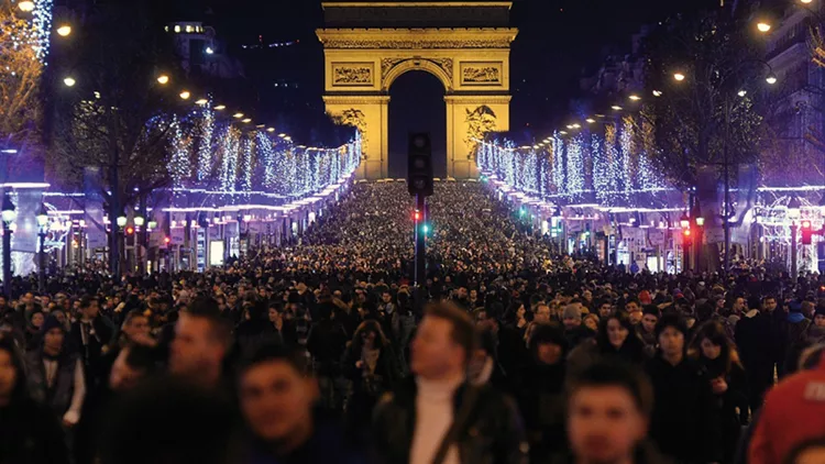 Χριστούγεννα στο Παρίσι: Γιορτινό αντίδοτο
