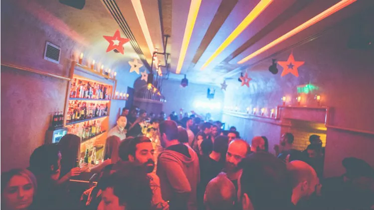 Party week στο Piso Bar του «Pop Up»