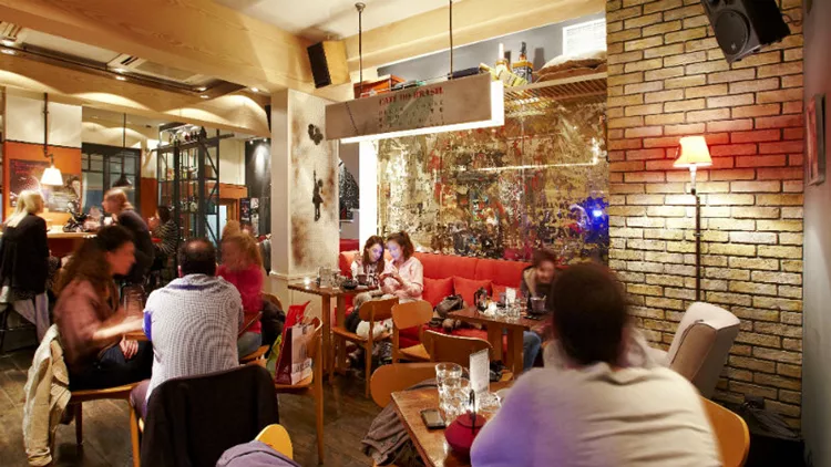 9Βήτα Home Bar