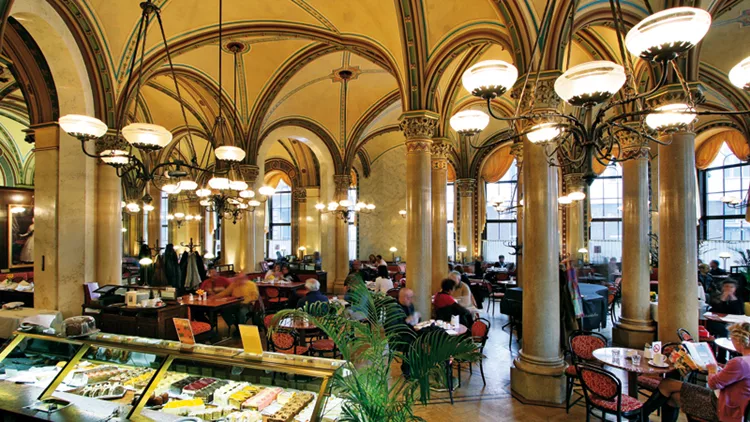 5 ιστορικά cafes της Ευρώπης