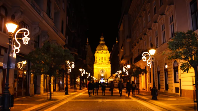 Βουδαπέστη: ρομαντική χειμωνιάτικη απόδραση 