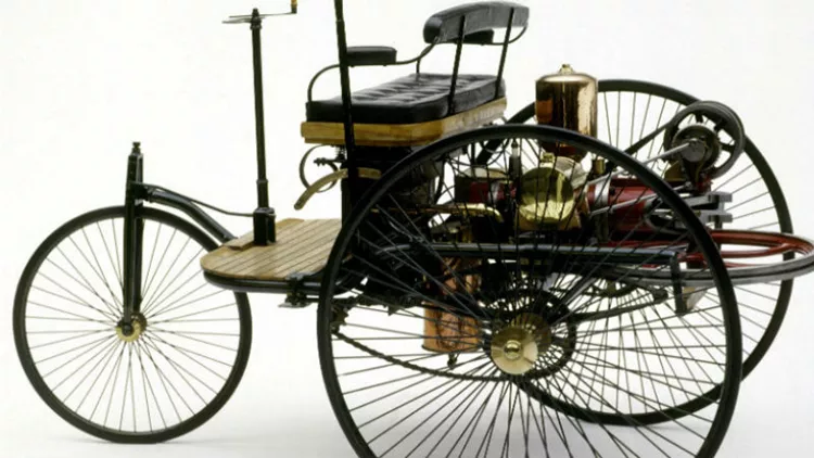 Επετειακή έκθεση «Circle of Art» από την Mercedes-Benz