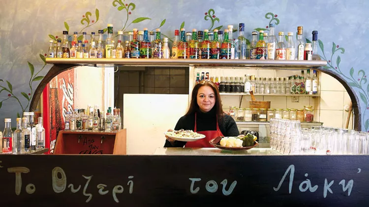 Ουζερί του Λάκη: Hasta la Βικτώρια siempre