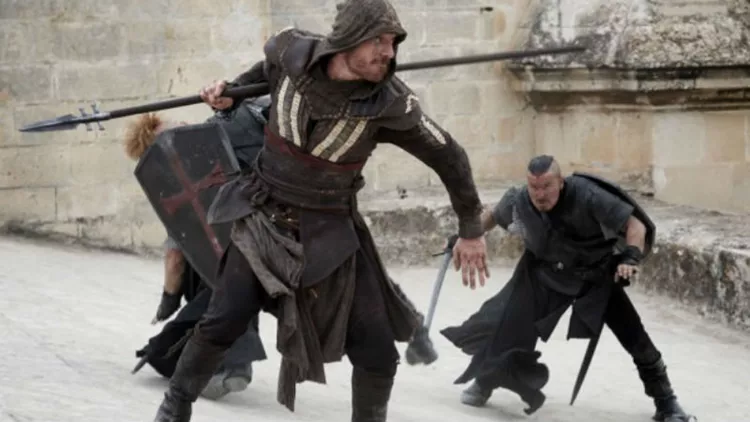 Στο πρώτο τρέιλερ του «Assassin’s Creed» γίνεται της… Ιεράς Εξέτασης