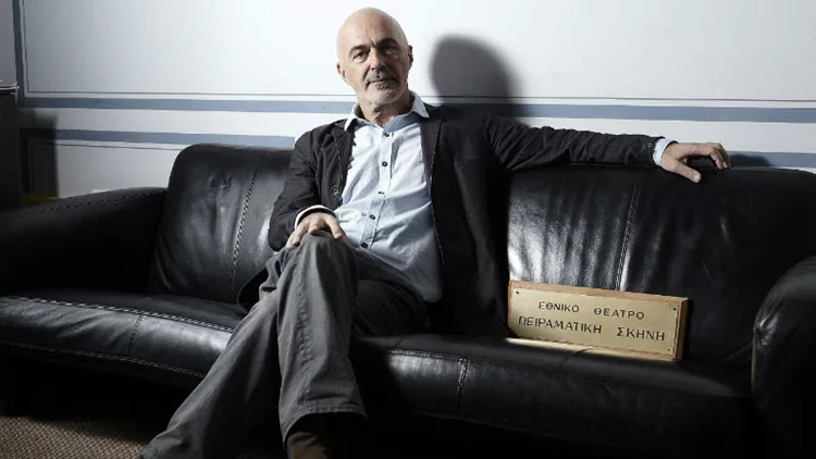 Παραμένει στο τιμόνι του Εθνικού ο Στάθης Λιβαθινός