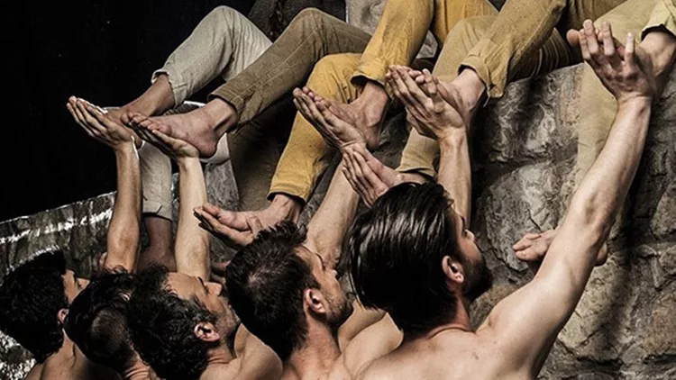 Χορός στο Παλλάς