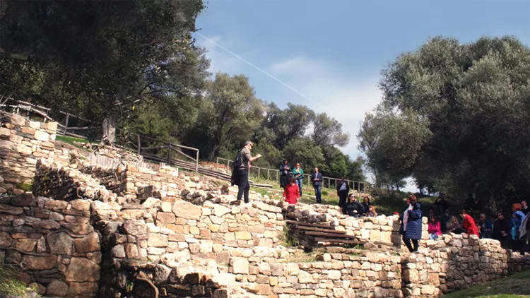 Thessaloniki Walking Tours: Μια μέρα με τον Αριστοτέλη