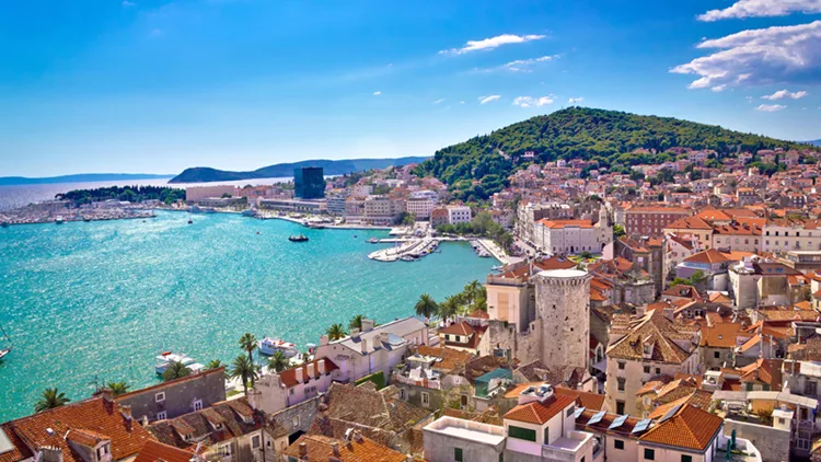 Σπλιτ: ανακαλύψτε το hot θέρετρο της Κροατίας