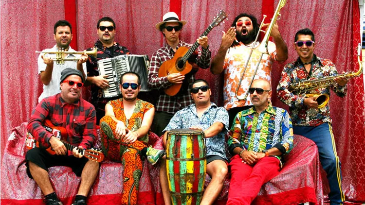 Chico Trujillo: Free latin fiesta με πανσέληνο!