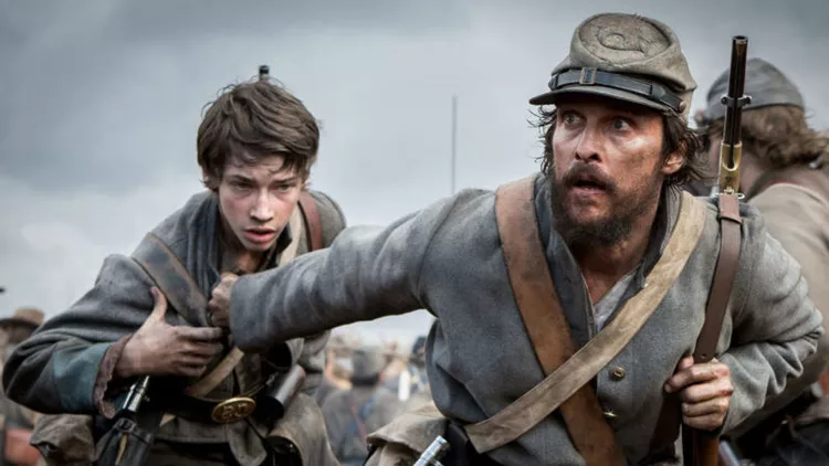 Δείτε τον καινούργιο Μάθιου Μακόναχι με το αθηνόραμα club