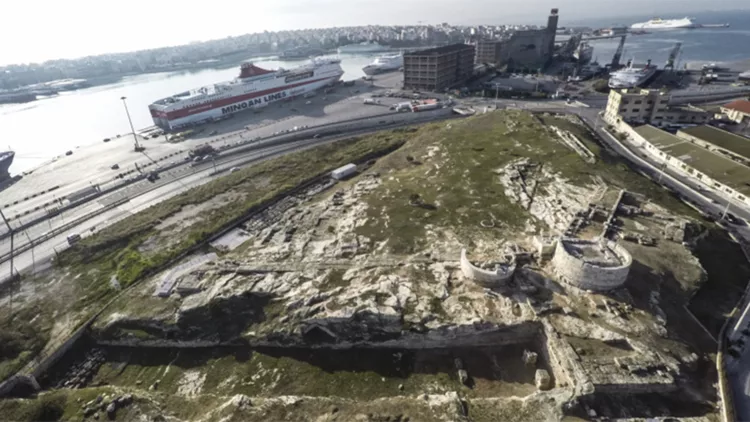 Ανοίγει για το κοινό ο αρχαιολογικός χώρος της Ηετιώνειας οχύρωσης στον Πειραιά