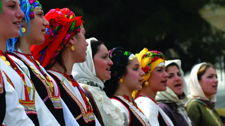 Μαθήματα για ενηλίκους και παιδιά στο Λύκειον των Ελληνίδων