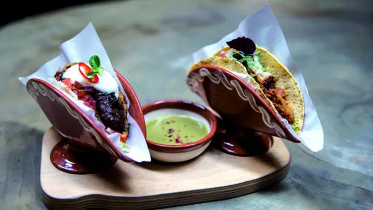 Το «Sowl» έχει τη δική του taqueria