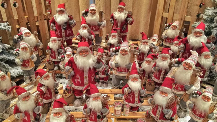 Χριστουγεννιάτικη έκθεση στην Αθηναΐδα