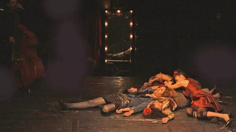 Το βαλς των βρώμικων δρόμων