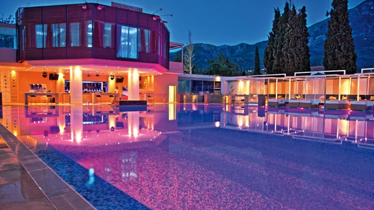 Elite City Resort