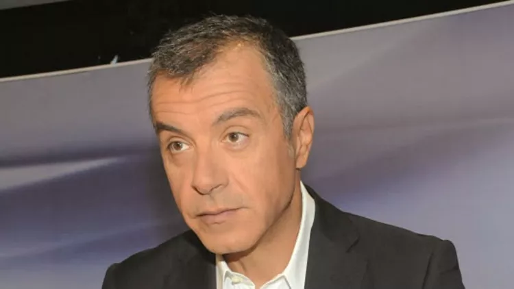 O Σταύρος Θεοδωράκης στον Ιανό