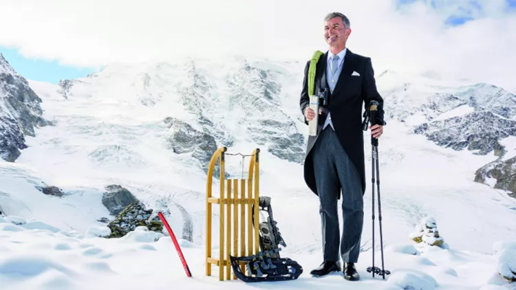 Και το χιόνι θέλει τον μπάτλερ του!