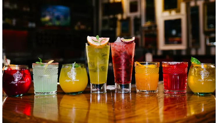 8 κοκτέιλ στον… αγώνα