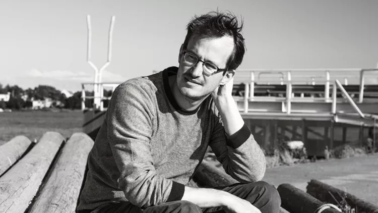 Ο Γιούχο Κουοσμάνεν εξυμνεί την...κλοπή στο σινεμά