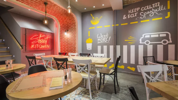 «Street Kitchen» στον Πειραιά 