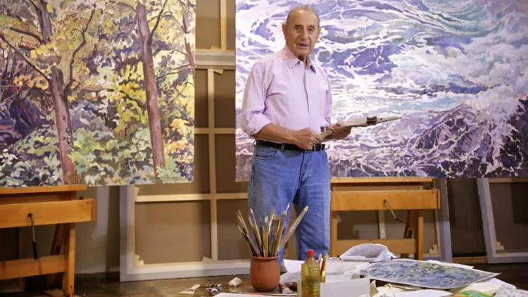 Ο Γιάννης Βαμβακάς μιλάει για το εικαστικό ντοκιμαντέρ και τον «Βασίλη Θεοχαράκη»