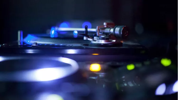 Mobile dance party σε πρώτη προβολή