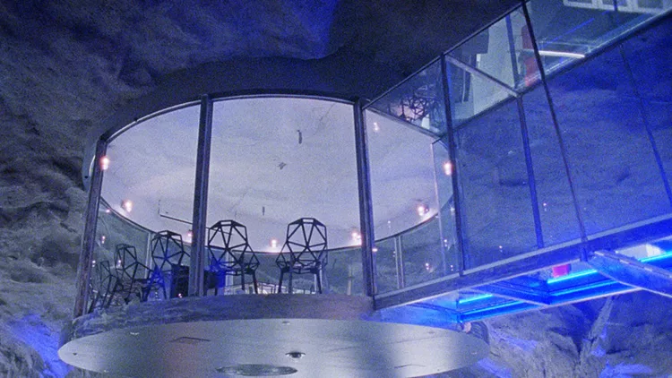 Πώς φαντάζονται οι εικαστικοί το μέλλον των πόλεων; 