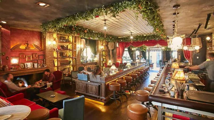 Ένας «Παλιάτσος» στις δροσιές της Παλιάς Πεντέλης