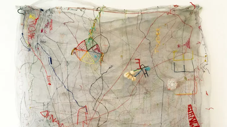 Τι υφαίνουν στην Πλατεία Βικτωρίας;