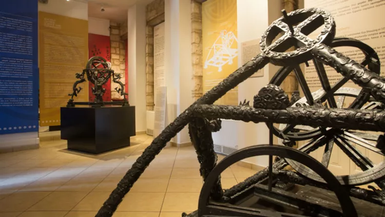 Επιστημονικές ανακαλύψεις από την Κίνα στο Θησείο