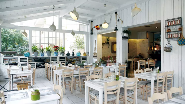 Ο Γιάννης Στανίτσας φτιάχνει θαλασσινό πατσά