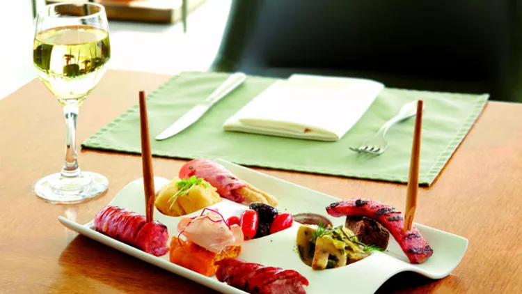 Στάση με... ποικιλία