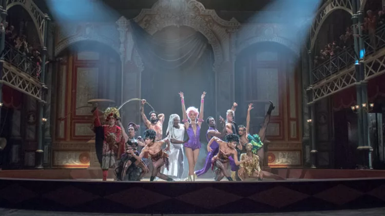 Δείτε το κόκκινο χαλί της πρεμιέρας του «The Greatest Showman»