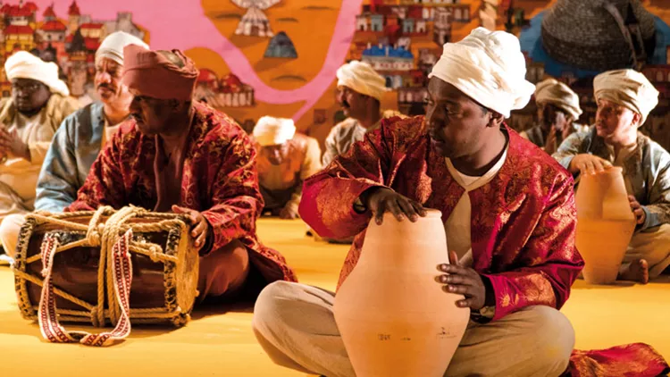 «Εναλλακτικά» εικαστικά Χριστούγεννα με Άραβες, Σταυροφόρους κι ένα μεσαιωνικό έπος 