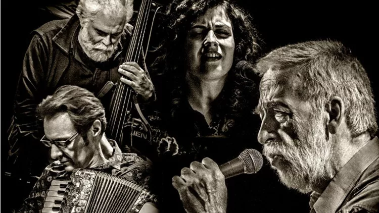 Ο Αργύρης Μπακιρτζής σε αναζήτηση του ρετρό!