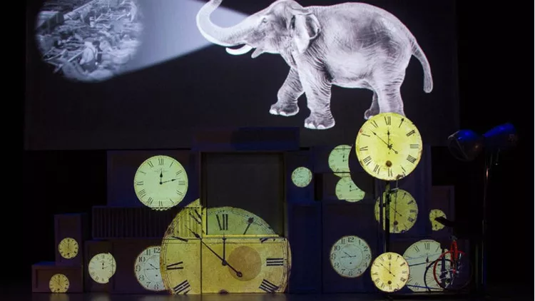 Sci-fi θέατρο για όλη την οικογένεια