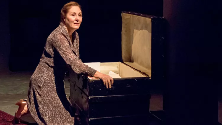 Η Στέλλα Παπαδημητρίου σε έναν συγκινητικό γυναικείο μονόλογο