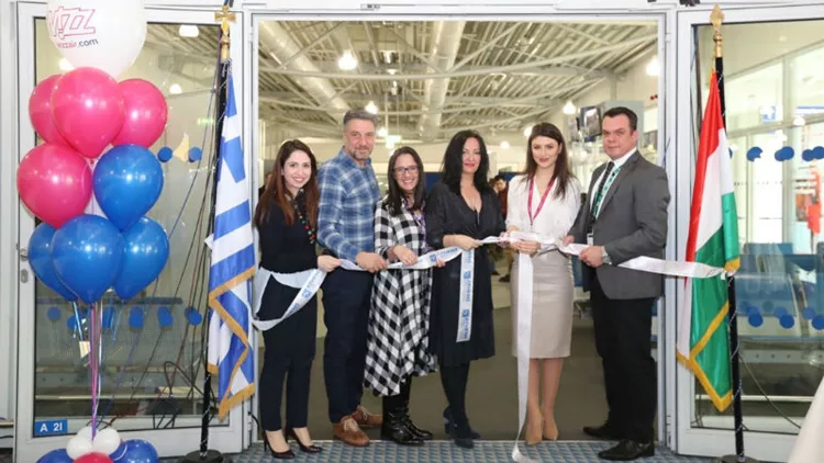 Η low cost αεροπορική Wizz Air προσγειώνεται στην Αθήνα