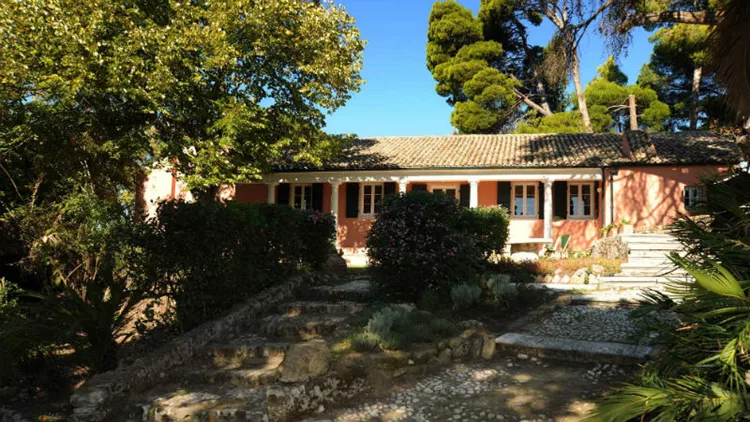 Το μουσείο Καποδίστρια μας υποδέχεται ανανεωμένο