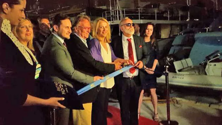 Θαλάσσιος τουριστικός προορισμός διεθνούς εμβέλειας η Αττική