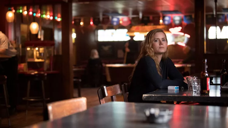 Το «Sharp Objects» έρχεται στη Nova